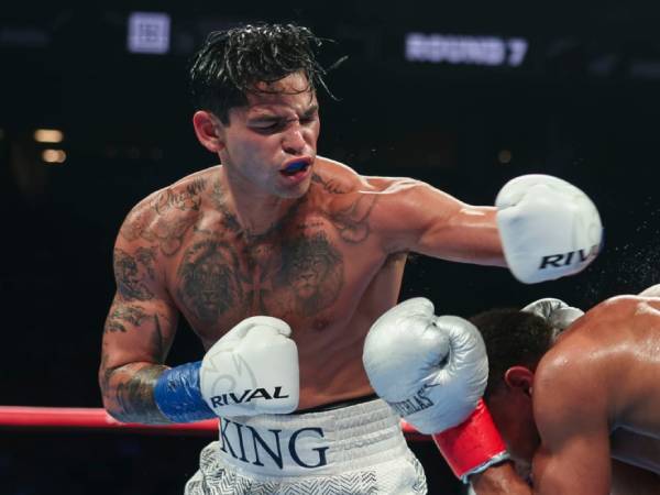 Ryan Garcia membantah dirinya mengonsumsi zat terlarang saat mengalahkan Devin Haney. (Foto: Ring TV)