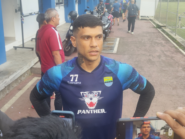 Winger Persib, Ciro Alves