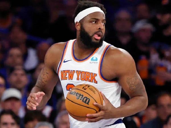 Mitchell Robinson Harus Menepi hingga Akhir Musim usai Alami Cedera