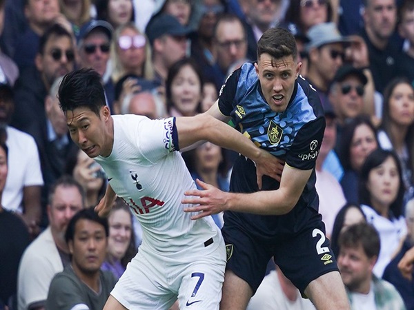 Tottenham menang vs Burnley