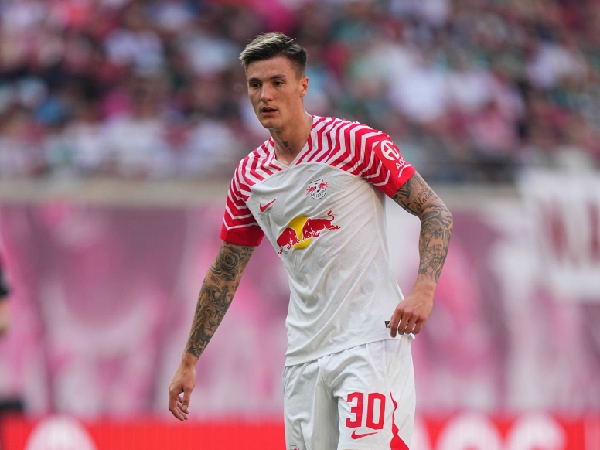 Arsenal memburu striker RB Leipzig, Benjamin Sesko