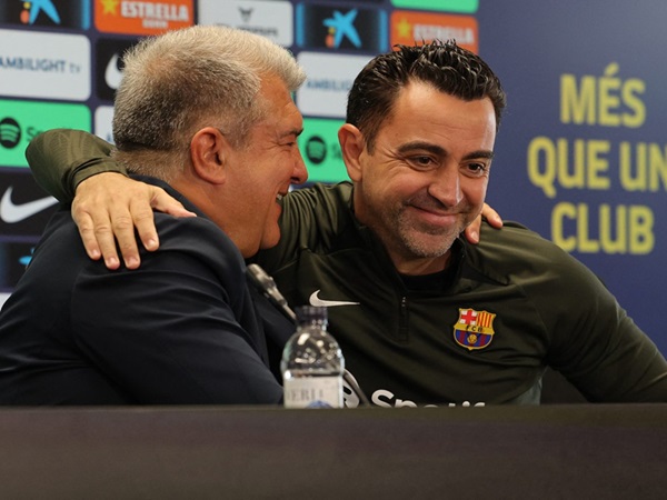 Joan Laporta Adakan Pertemuan Bahas Masa Depan Xavi Hernandez