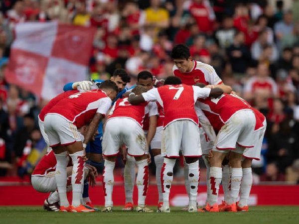 Arsenal sedang memperjuangkan gelar Premier League musim 2023-24