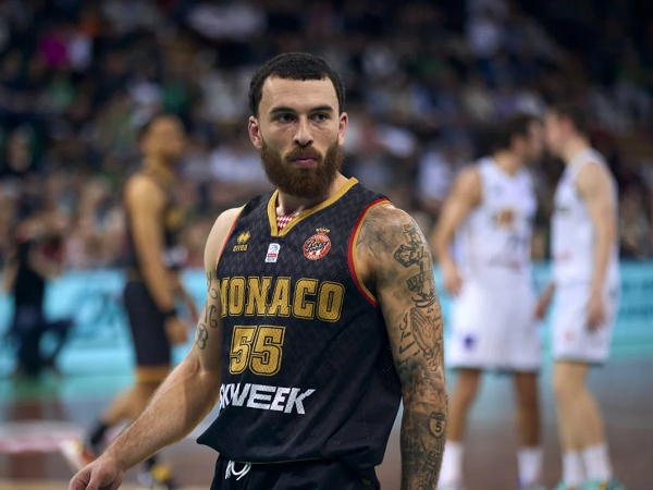 Prancis mulai pertimbangkan opsi untuk naturalisasi Mike James.