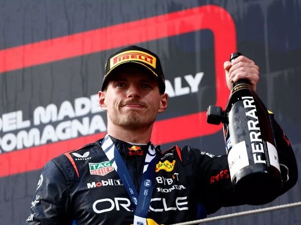 Christian Horner Juluki Max Verstappen Sebagai Mesin Balap