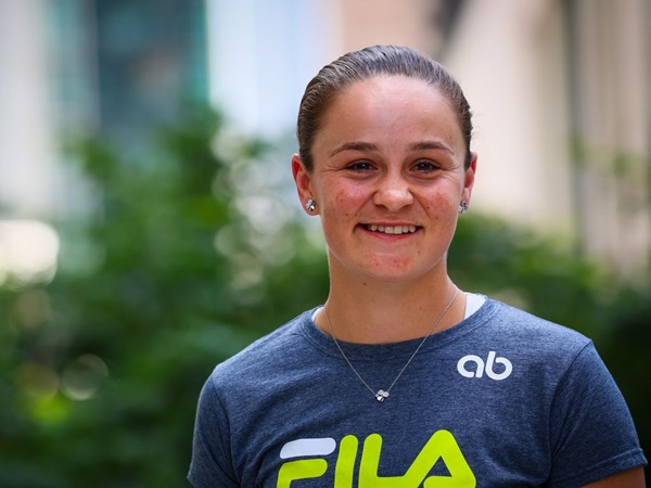 Bukan Sebagai Petenis, Ashleigh Barty Akan Kembali Ke Wimbledon