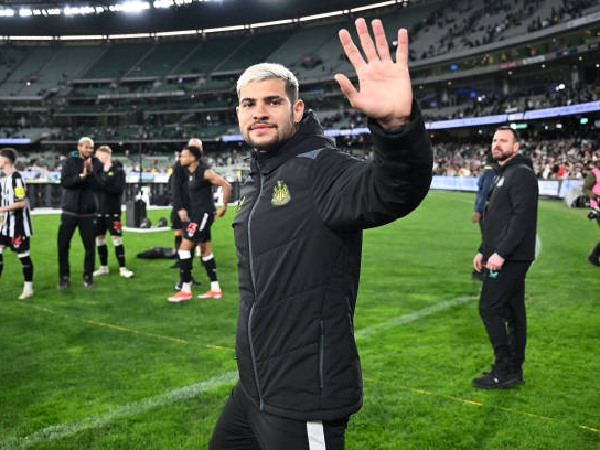 Bruno Guimaraes diperebutkan Arsenal dan Manchester City