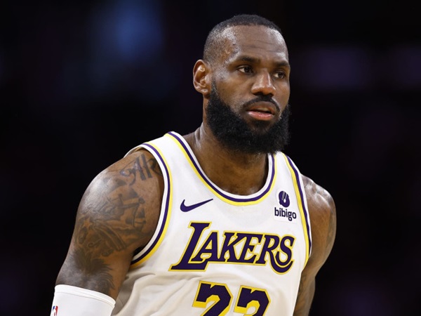 LeBron James Bertahan Atau Hengkang, Begini Kata Agennya