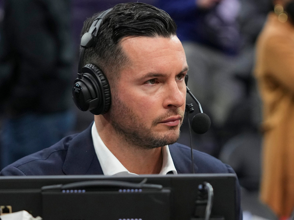 Byron Scott pesimistis bisa lihat JJ Redick langsung sukses jadi head coach.