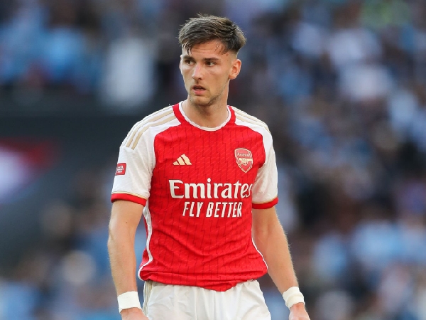 Kieran Tierney kalah bersaing di Arsenal