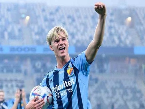 Bergvall siap dipulangkan Tottenham