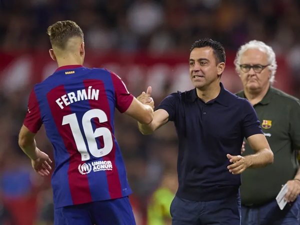 Xavi Hernandez Memuji Permainan Fermin Lopez yang Cetak Dua Gol