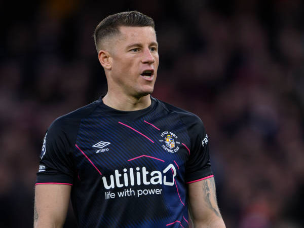 Ross Barkley Sepakati Kontrak Dua Tahun dengan Aston Villa?