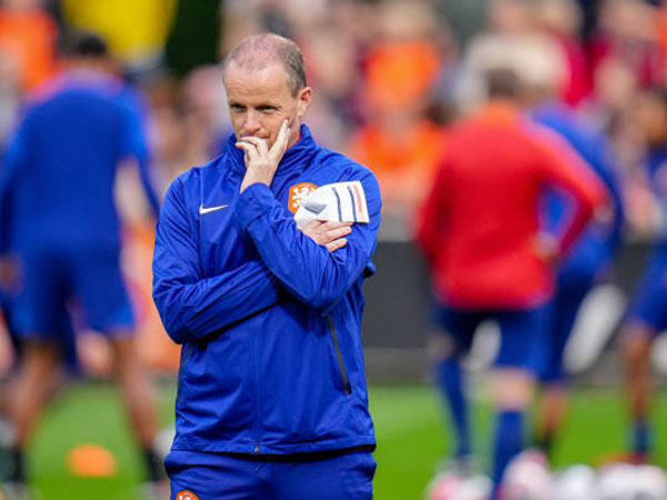 Virgil van Dijk Bocorkan Sosok Asisten Arne Slot di Liverpool