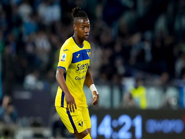 Winger incaran Lazio