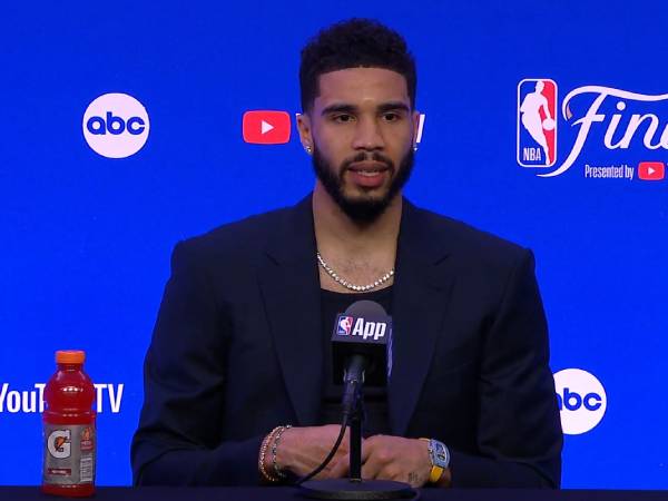 Jayson Tatum menyinggung tentang kontribusi para pemain kunci lainnya di Game 1 versus Mavericks seperti Al Horford dn Jaylen Brown. (Foto: NBA)
