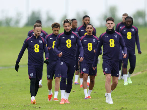 Tak Masuk Skuat Inggris, Declan Rice Ungkap Reaksi Grealish dan Maddison