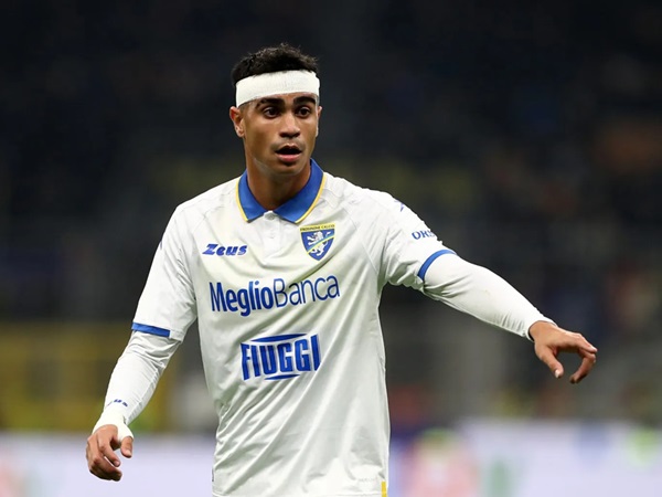 Real Madrid Siap Melepas Playmaker Asal Brasil