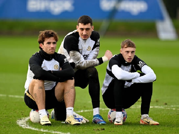 Djordje Petrovic memiliki keakraban dengan Cole Palmer