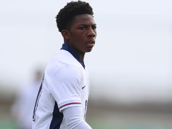 Arsenal berusaha membajak Ryan McAidoo dari Chelsea