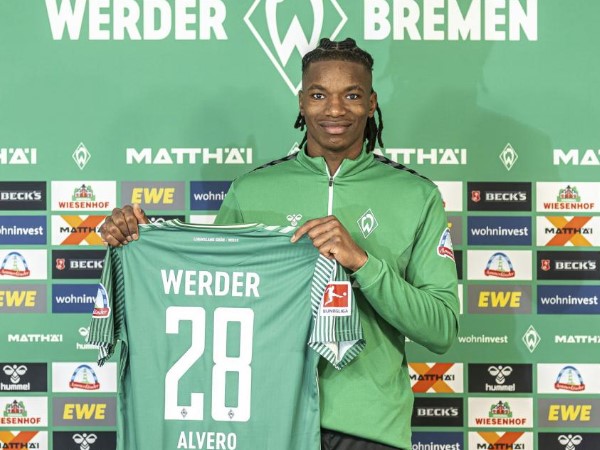 Werder Bremen Resmi Permanenkan Skelly Alvero dari Lyon