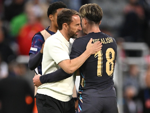 Gareth Southgate dan Jack Grealish