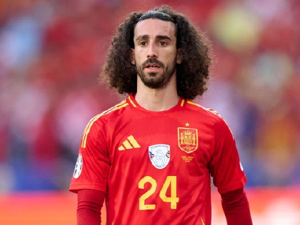 Bek kiri Spanyol, Marc Cucurella