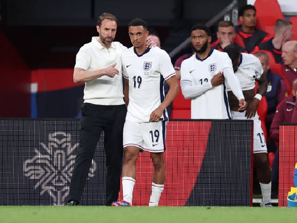 Gareth Southgate dan Trent Alexander-Arnold