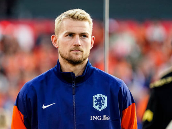 Fokus Kejar Target Lain, Matthijs de Ligt Tidak Masuk Radar Liverpool