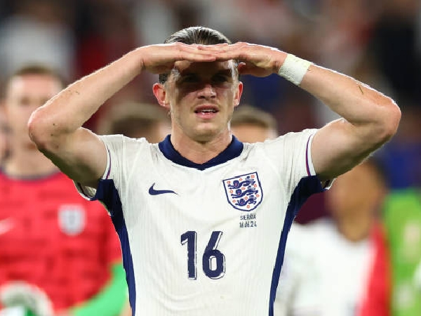 Conor Gallagher dikaitkan dengan kepergian dari Chelsea