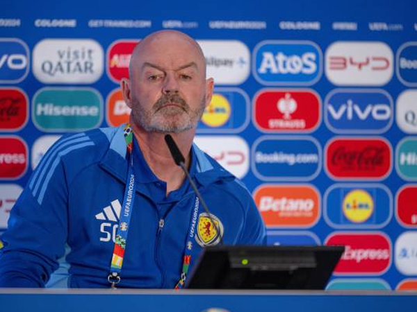 Hadapi Swiss, Steve Clarke Nilai Hasil Imbang Tak Cukup Bagi Skotlandia