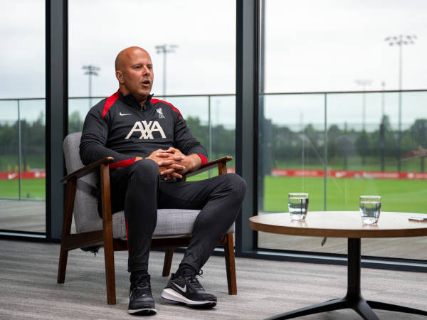Arne Slot Konfirmasi Tiga Wajah Baru dalam Staf Pelatih Liverpool