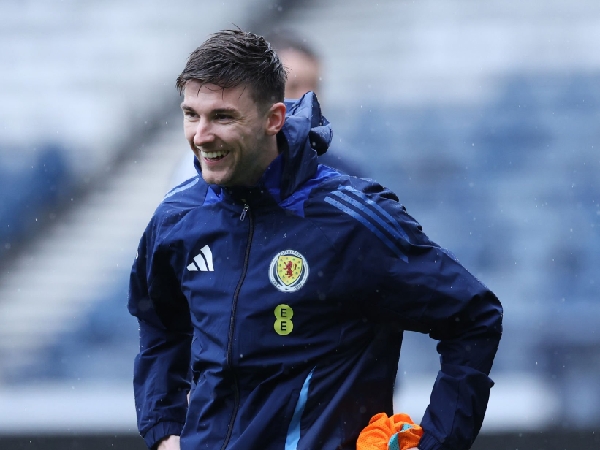 Arsenal awalnya merekrut Kieran Tierney dari Celtic
