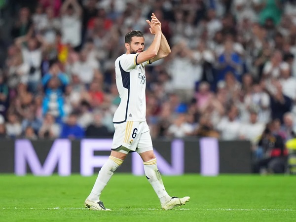Nacho Fernandez Mengucapkan Selamat Tinggal ke Fans Real Madrid
