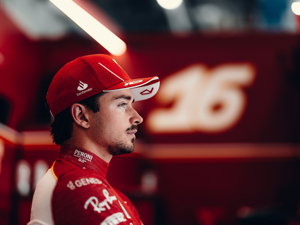 Charles Leclerc kecewa berat lakukan kesalahan fatal di kualifikasi GP Austria.
