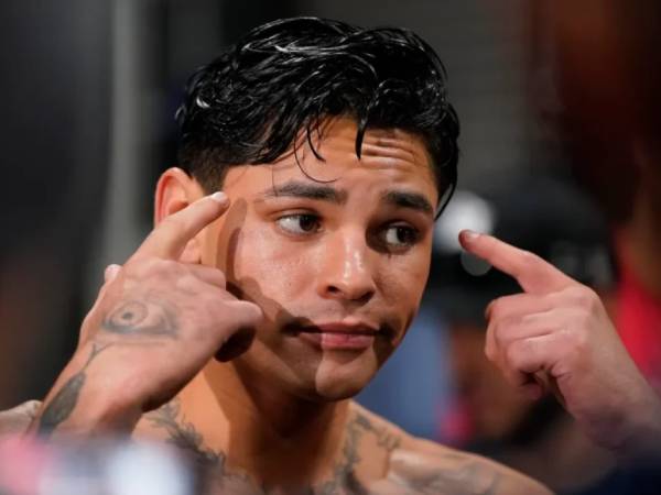 Ryan Garcia terus bersikeras bahwa ia tidak melakukan kesalahan apapun. (Foto: Ring TV)