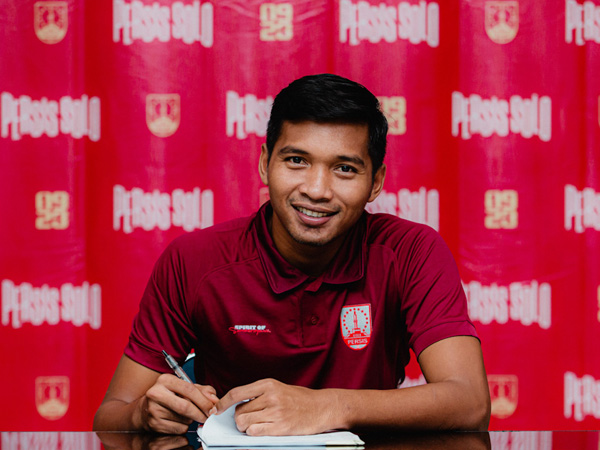 Mochammad Zaenuri resmi diperkenalkan sebagai pemain anyar Persis Solo