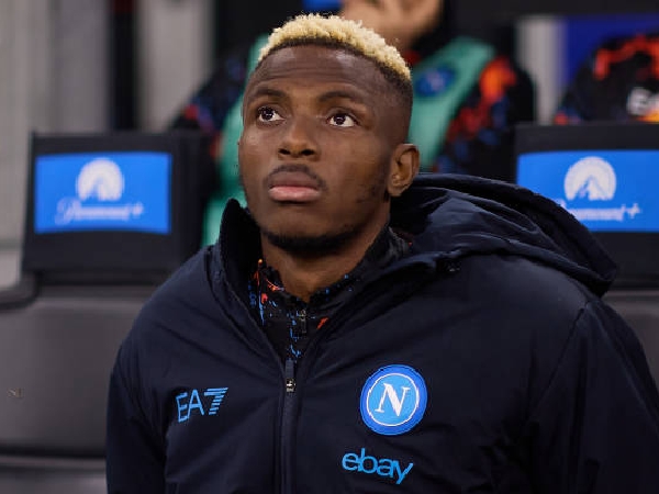Victor Osimhen dianggap cocok untuk memimpin lini depan Arsenal
