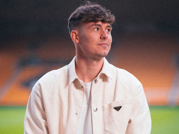 Jorgen Strand Larsen.