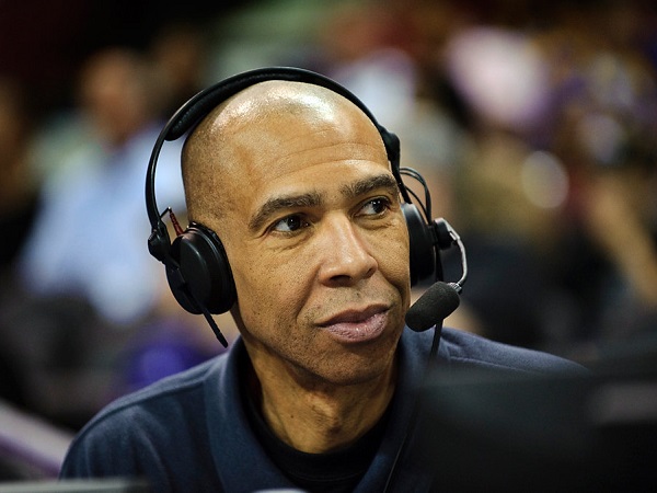 Mychal Thompson bersedih sang anak tidak mau hengkang ke Lakers.