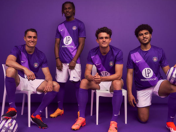 Terinspirasi dari Budaya Occitanie, Toulouse Rilis Seragam Kandang 2024/25