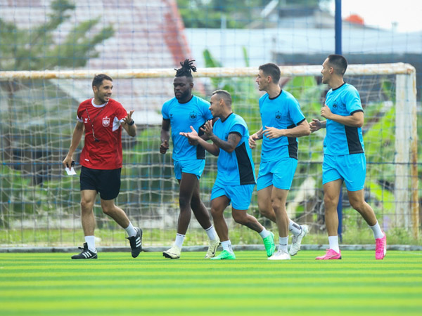 Empat pemain asing PSIS Semarang ikut latihan tim