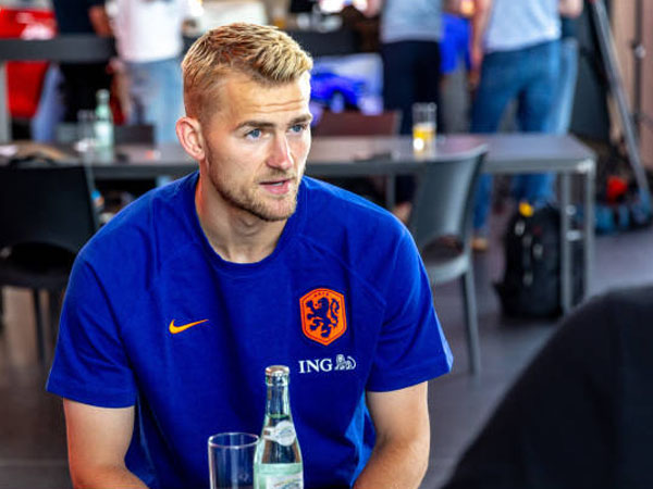 Erik ten Hag Sudah Beri Tahu Matthijs de Ligt Tentang Rencana Merekrutnya