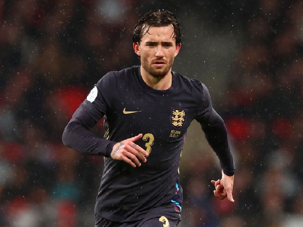 Manchester United membutuhkan bek kiri dan mengincar Ben Chilwell