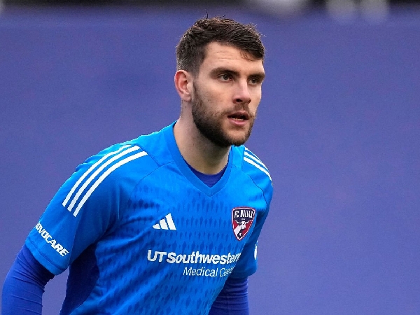Empoli mengincar kiper berkewarganegaraan Indonesia, Maarten Paes
