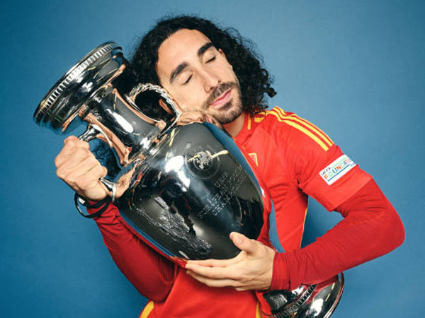 Marc Cucurella Masuk Daftar Pemain Chelsea Pemenang Euro