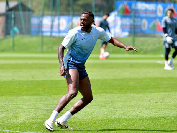 Arsenal Resmi Pinjamkan Nuno Tavares ke Lazio untuk Musim 2024/25