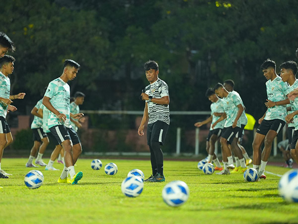 Latihan skuat timnas Indonesia U-19 untuk Piala AFF U-19