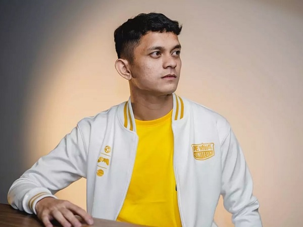 Arapenta Poerba resmi bergabung dengan Dewa United FC untuk musim depan