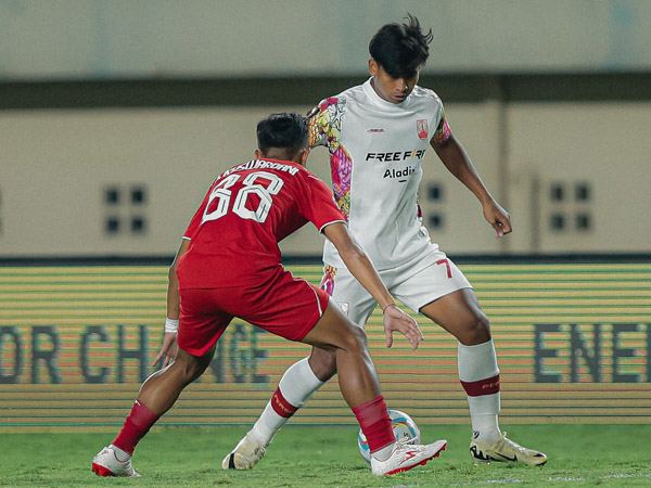 Pemain Persis Solo, Irfan Jauhari di pertandingan pertama Piala Presiden 2024